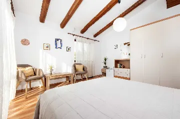 Double Room in Rovinj with Private Bath and Parking