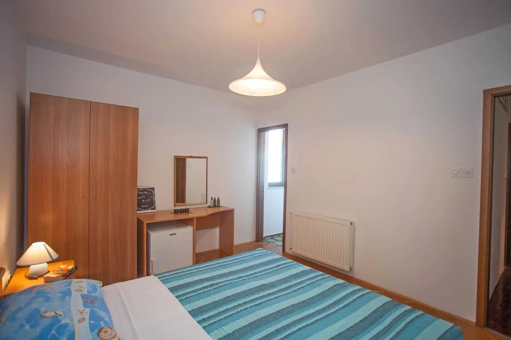 Double Room with Private Bathroom in Banjole