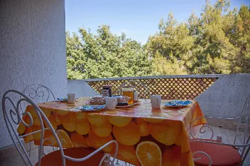 Apartment with Two Balconies in Banjole