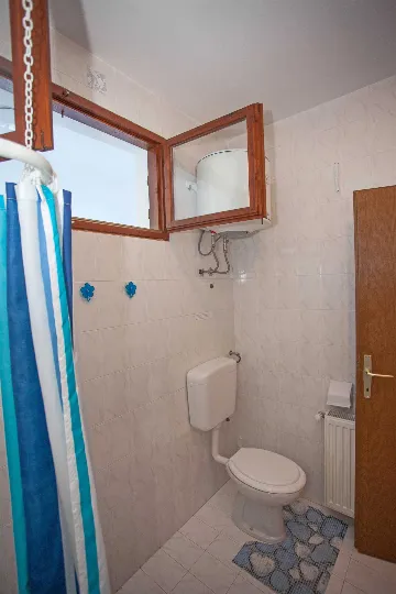 Apartment for 5 Guests in Banjole