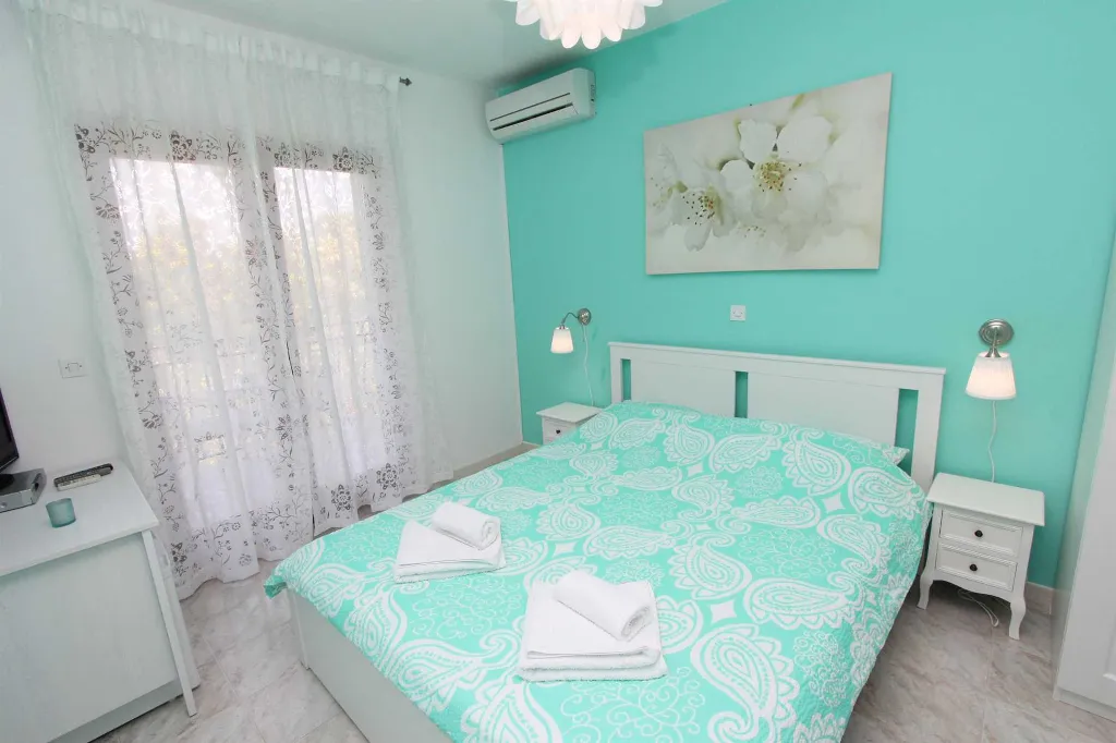 Rovinj Room for 2 with Balcony and Parking