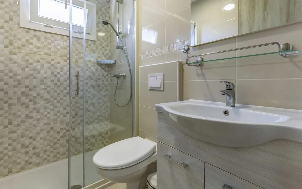 Mobile Home with Shared Pool in Banjole