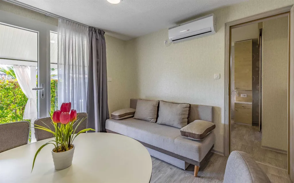 Mobile Home for 6 Guests in Banjole