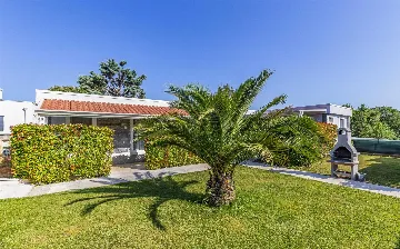 Tranquil Family Mobile Home Retreat, Banjole