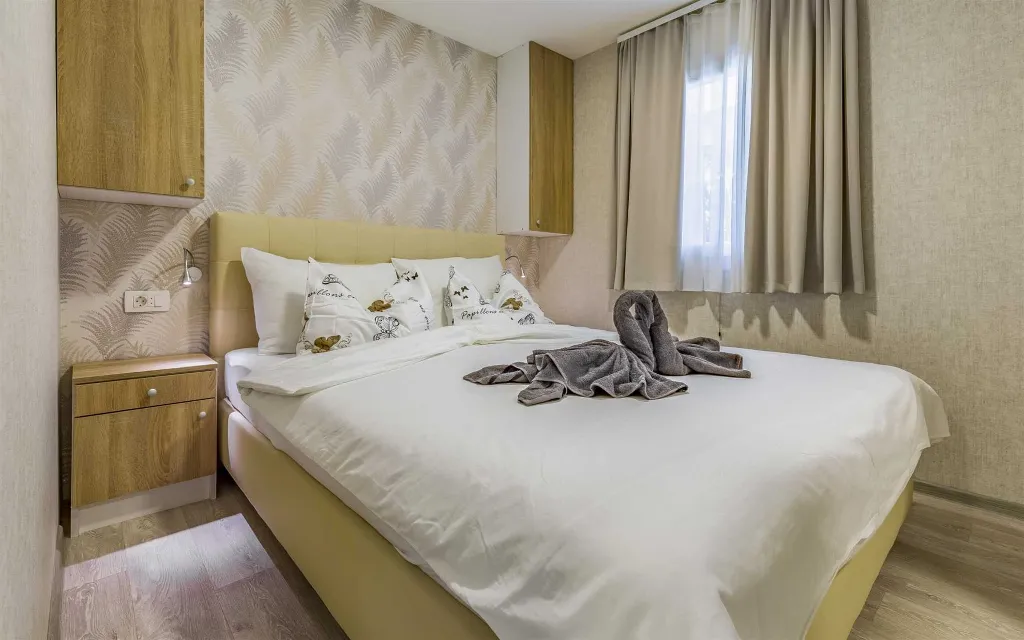 Tranquil Family Mobile Home Retreat, Banjole