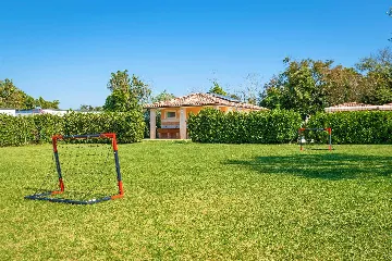 Tranquil Family Mobile Home Retreat, Banjole