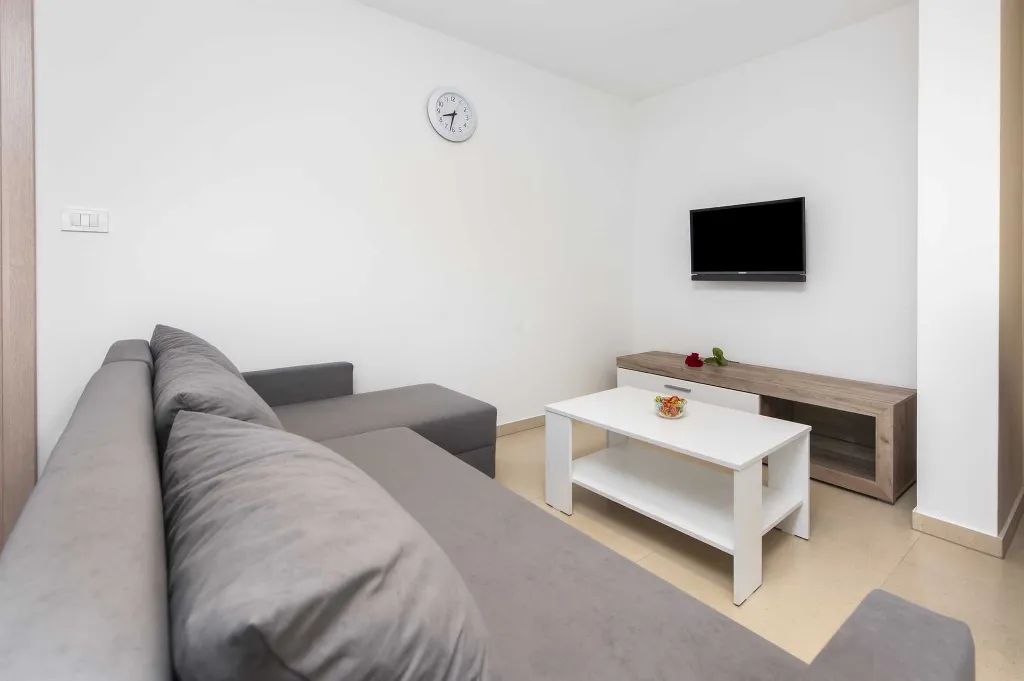 One-Bedroom Apartment with Terrace in Rovinj