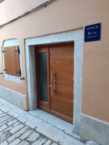 Rovinj Apartment for 2 with Terrace