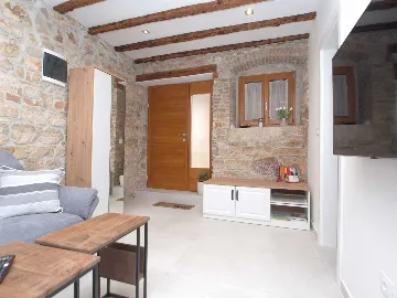 Rovinj Apartment for 2 with Terrace