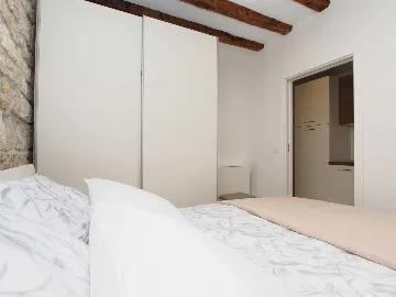 Rovinj Apartment for 2 with Terrace