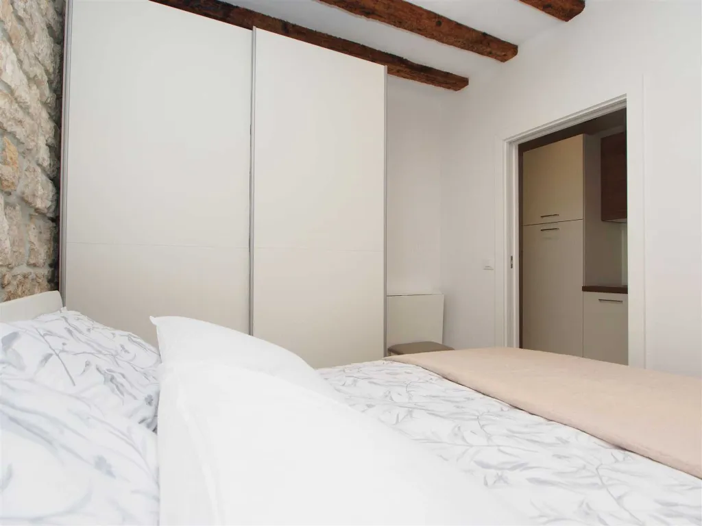 Rovinj Apartment for 2 with Terrace