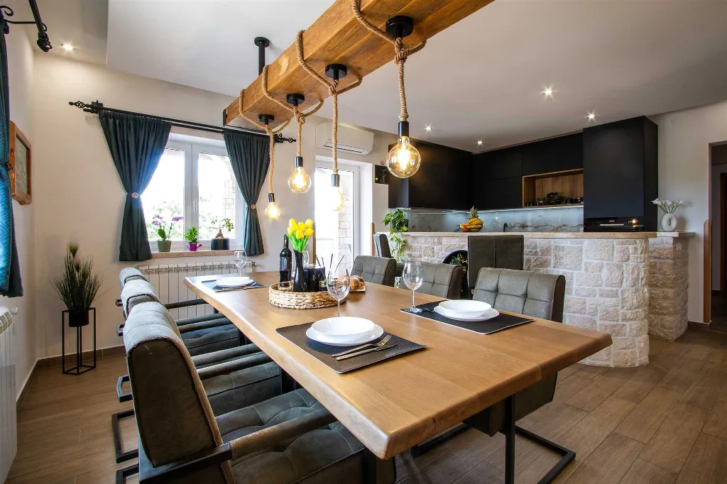 Apartment for 5 Guests in Rovinjsko Selo