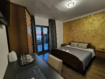 Double Room with Sea View Balcony in Rovinj