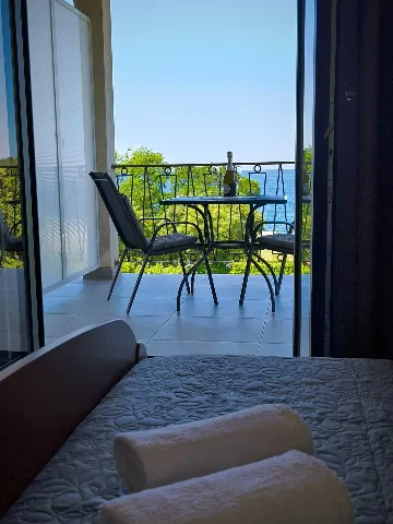 Double Room with Sea View Balcony in Rovinj