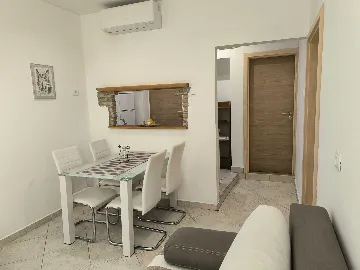 Sea View Apartment with Terrace in Rovinj