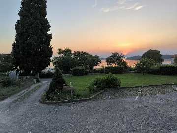 Sea View Apartment with Terrace in Rovinj