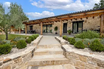 Rovinj Holiday House with Jacuzzi for 4