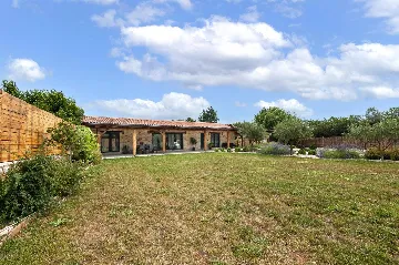 Rovinj Holiday House with Jacuzzi for 4