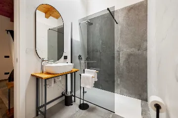 Rovinj Holiday House with Jacuzzi for 4