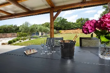 Rovinj Holiday House with Jacuzzi for 4