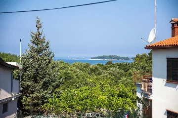 Rovinj Apartment for 4 Guests with Terraces