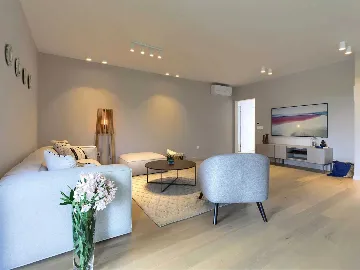 Bale Holiday House for 4 Guests