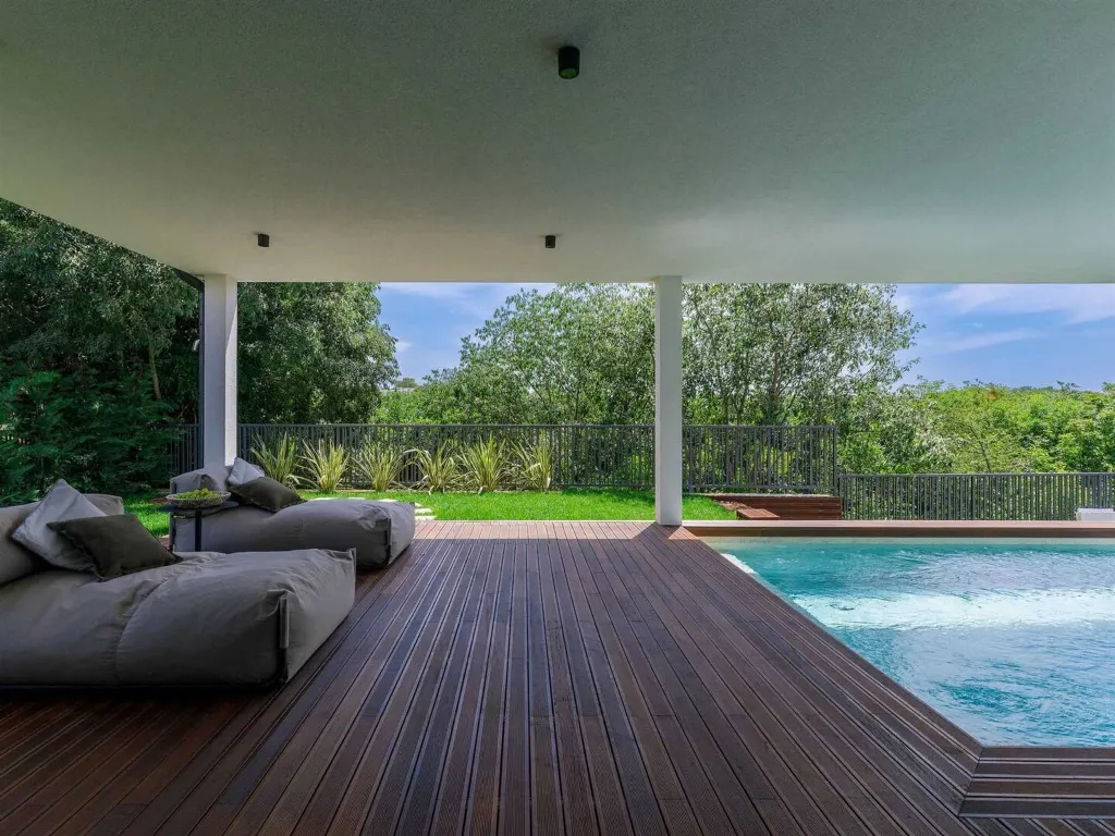 Bale Holiday House for 4 Guests
