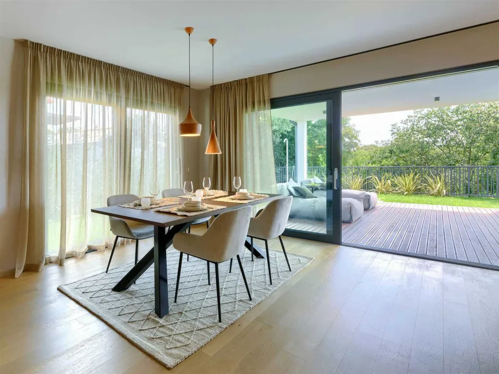 Bale Holiday House for 4 Guests