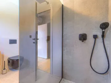 Bale Holiday House for 4 Guests