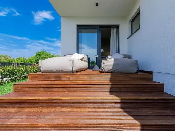 Bale Holiday House for 4 Guests