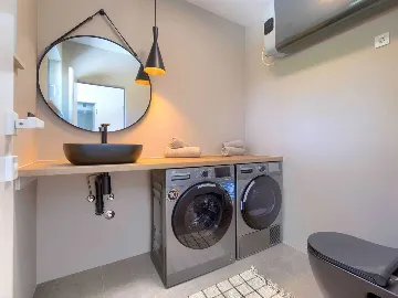 Bale Holiday House for 4 Guests