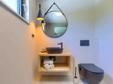 Bale Holiday House for 4 Guests