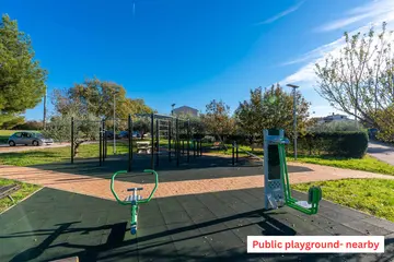 Nova Vas Holiday House for 8 Guests with Pool