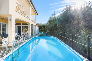 Nova Vas Holiday House for 8 Guests with Pool