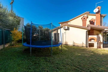 Nova Vas Holiday House for 8 Guests with Pool