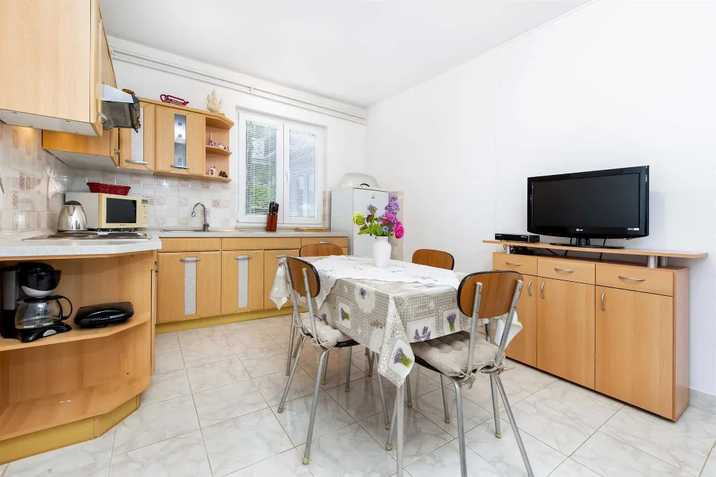 One-Bedroom Apartment for 2 in Rovinj