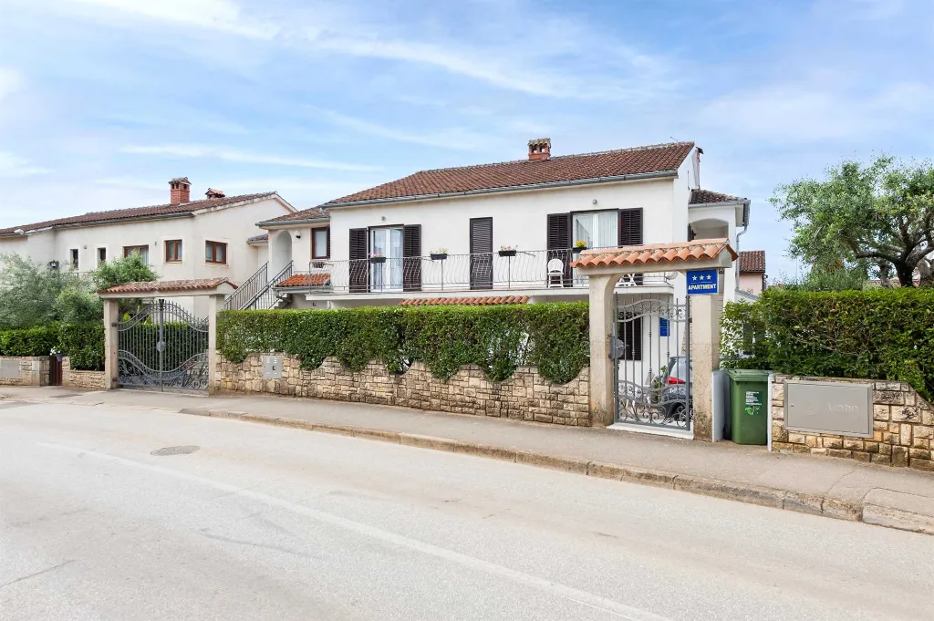 One-Bedroom Apartment for 2 in Rovinj