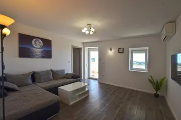 Apartment with Balcony and Sea View in Rovinj