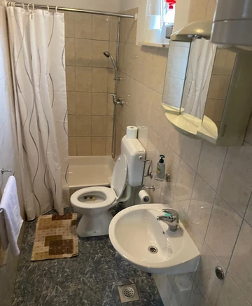 One-Bedroom Apartment with Terrace in Kraj