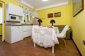 Apartment with Balcony and Parking in Rovinj