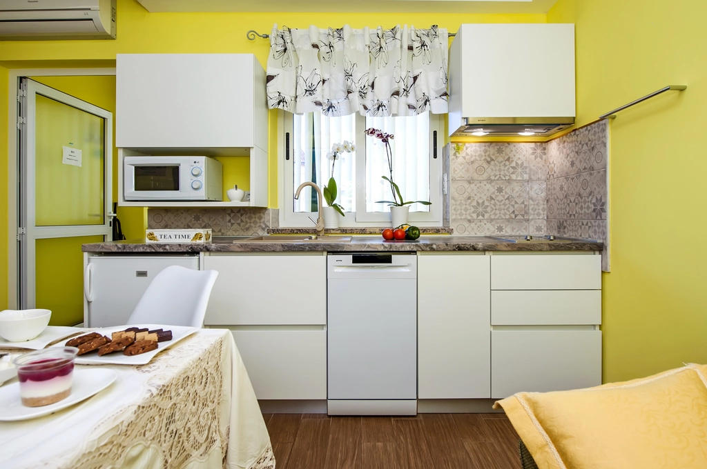 Apartment with Balcony and Parking in Rovinj