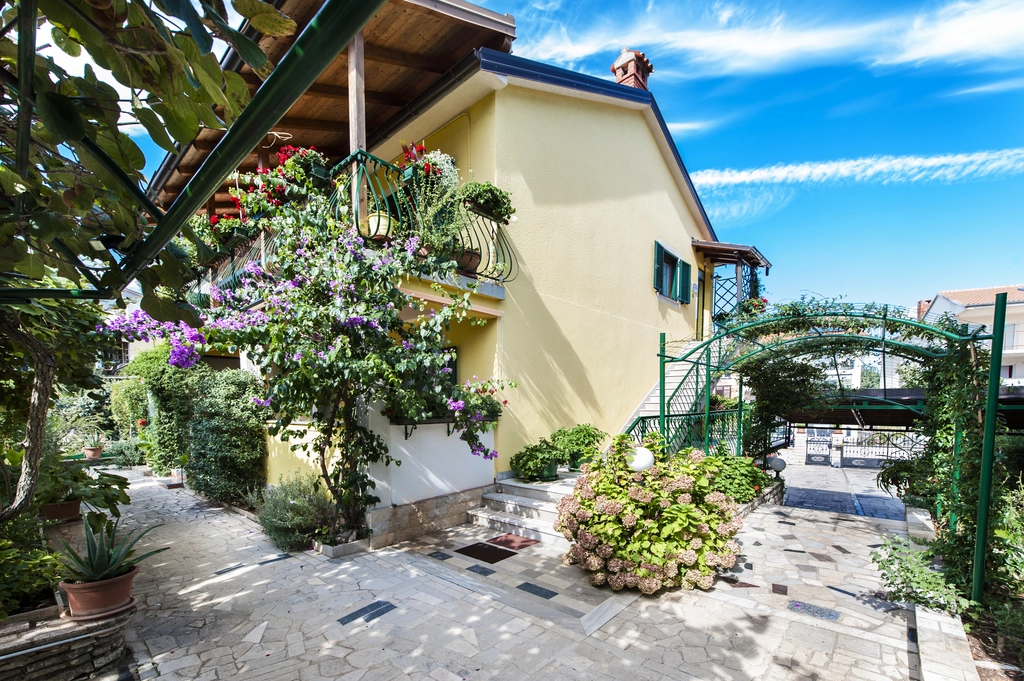 Double Room with Private Bathroom in Rovinj