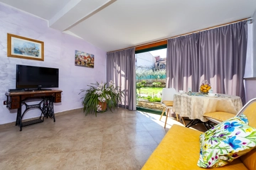 Rovinj Apartment with Balcony for 2 Guests