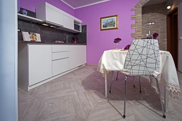 Rovinj Apartment with Balcony for 2 Guests