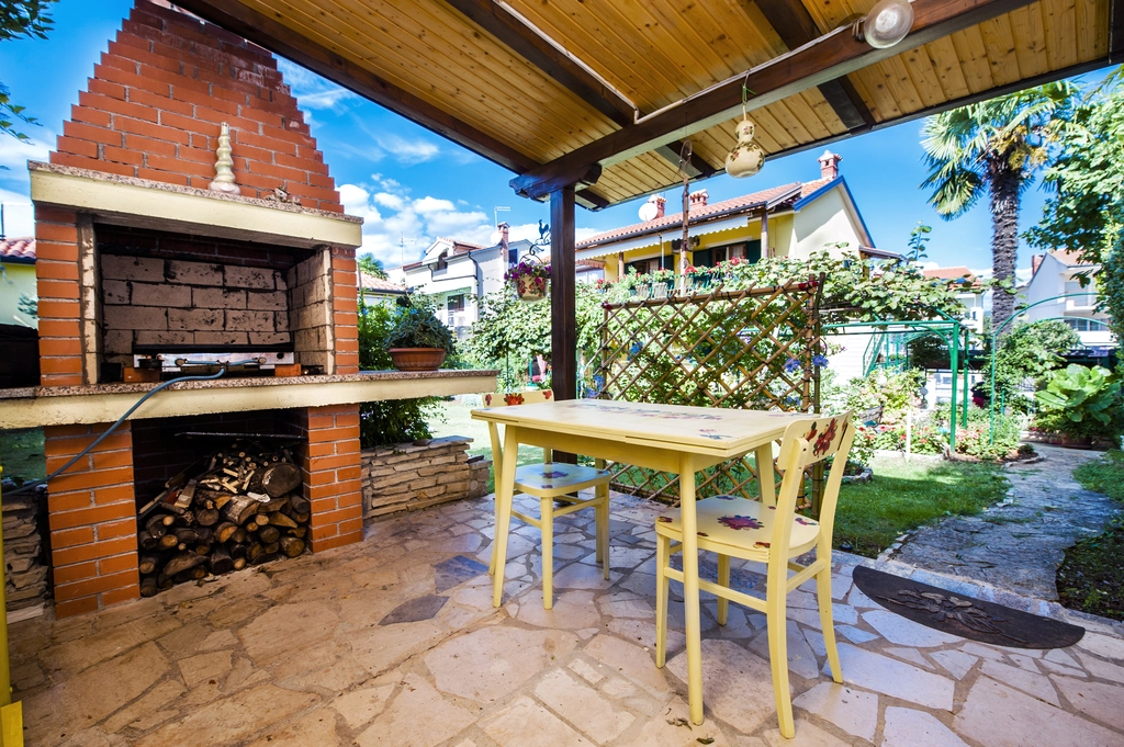 Rovinj Apartment with Balcony for 2 Guests