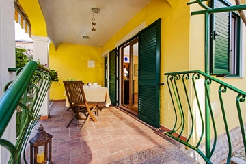 Rovinj Apartment for 2 Guests with Terrace