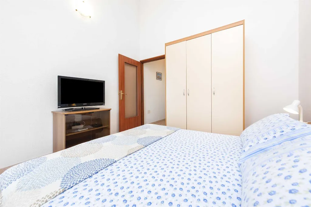 One-Bedroom Apartment with Balcony in Rovinj