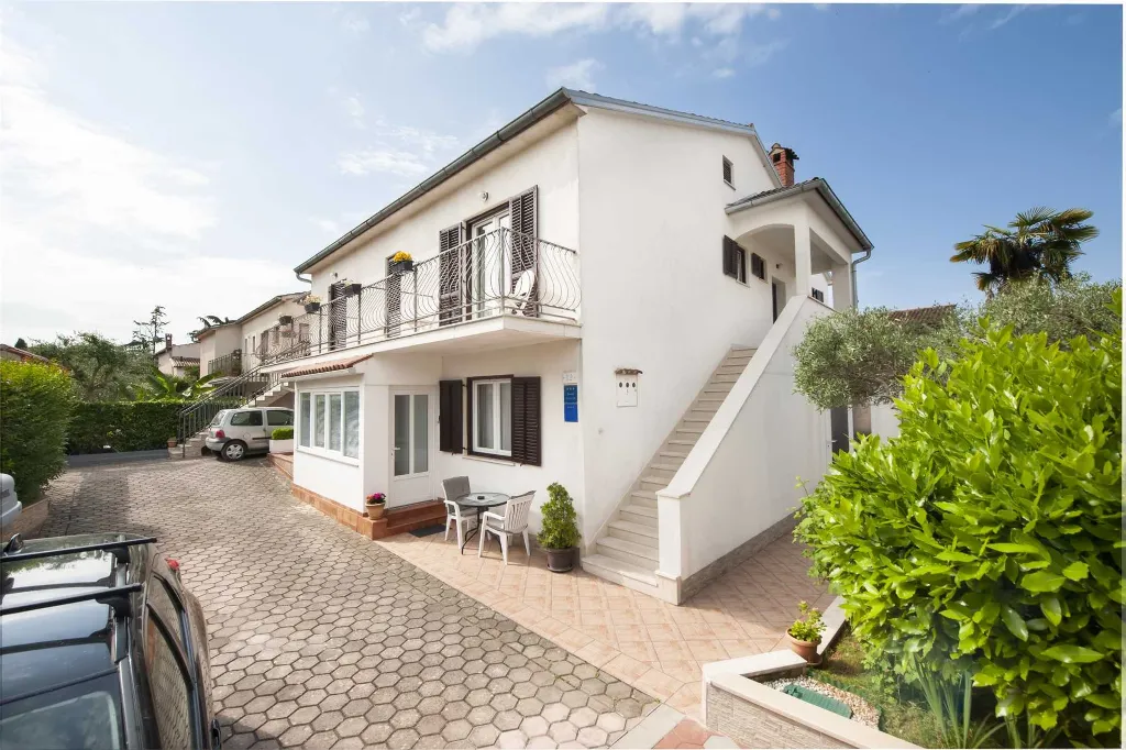 One-Bedroom Apartment with Balcony in Rovinj
