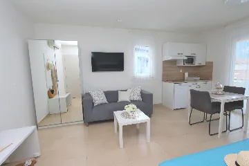 Studio in Rovinj with Parking