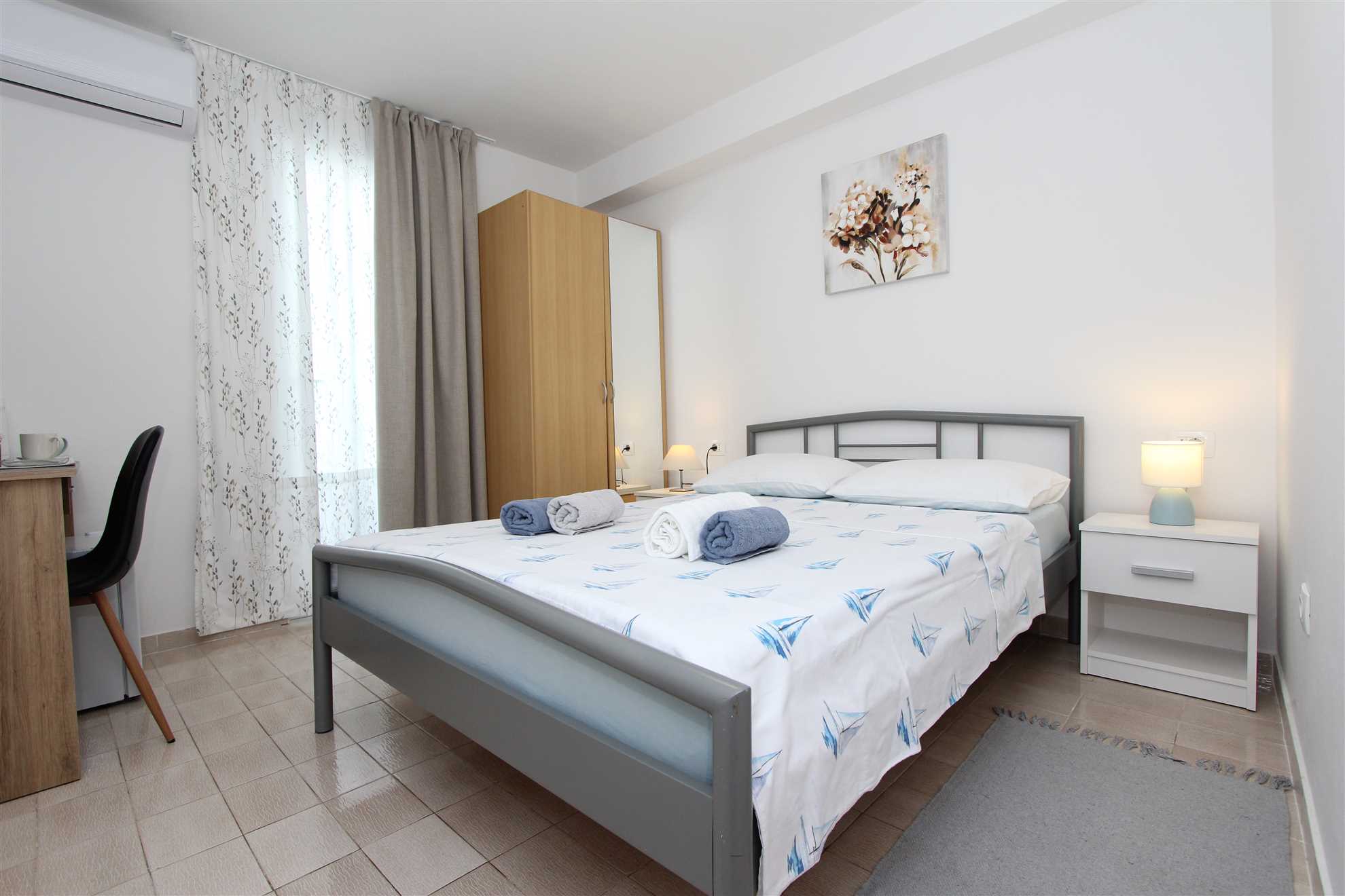 SOLE Double Room 3